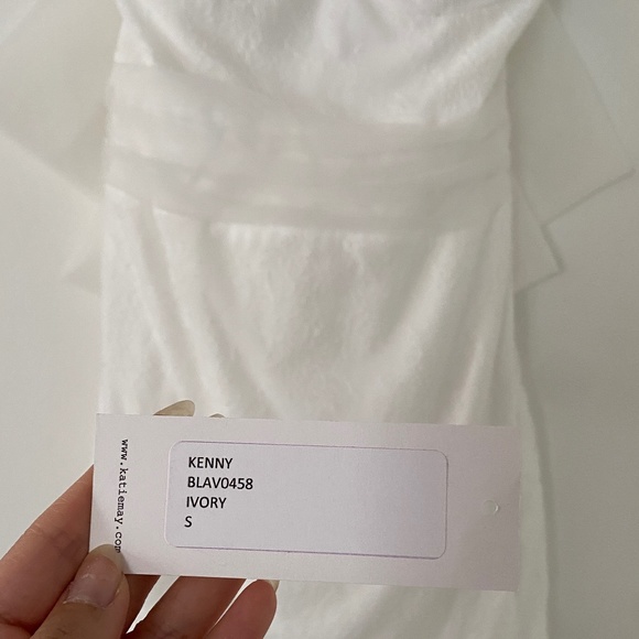 Katie May Kenny Dress in Ivory Floral - Picture 7 of 11